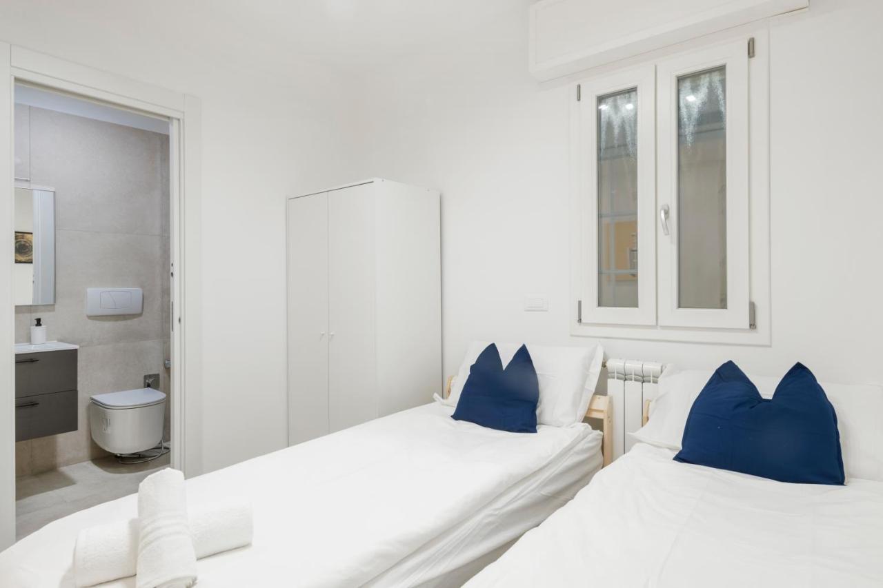 Easystayrome 10 Pax 3 Baths 1 Min From Metro Ngoại thất bức ảnh